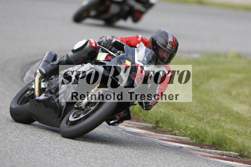 /24 08.06.2025 TZ Motorsport ADR/Gruppe rot/121